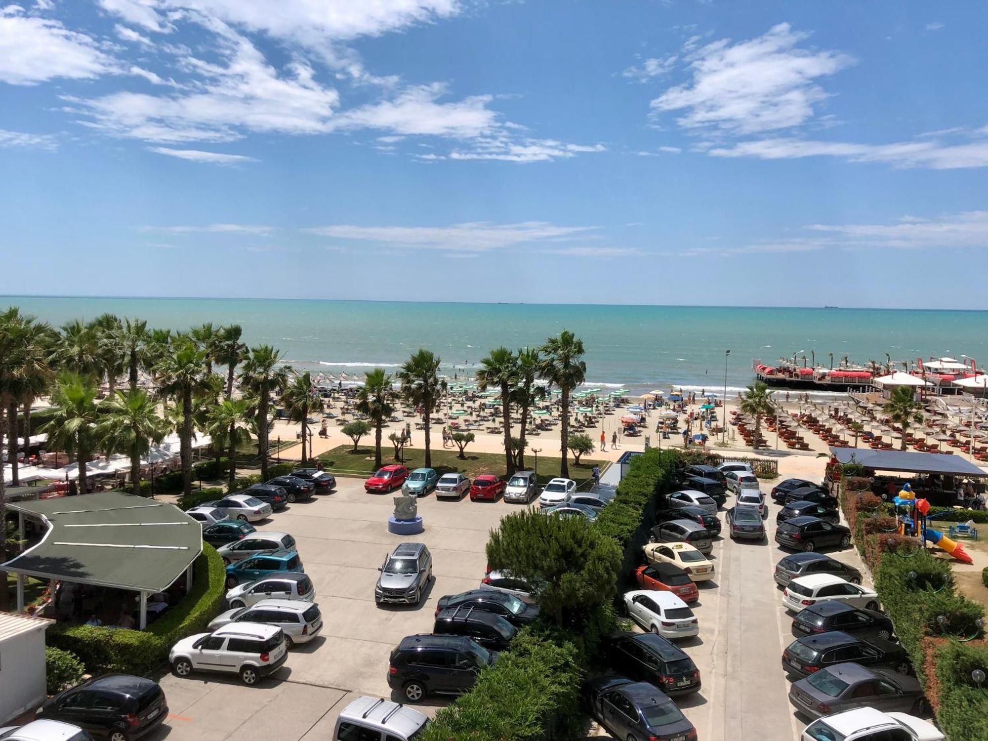 Apartment Ermest ,Kavaje Rock Durrës Exterior foto