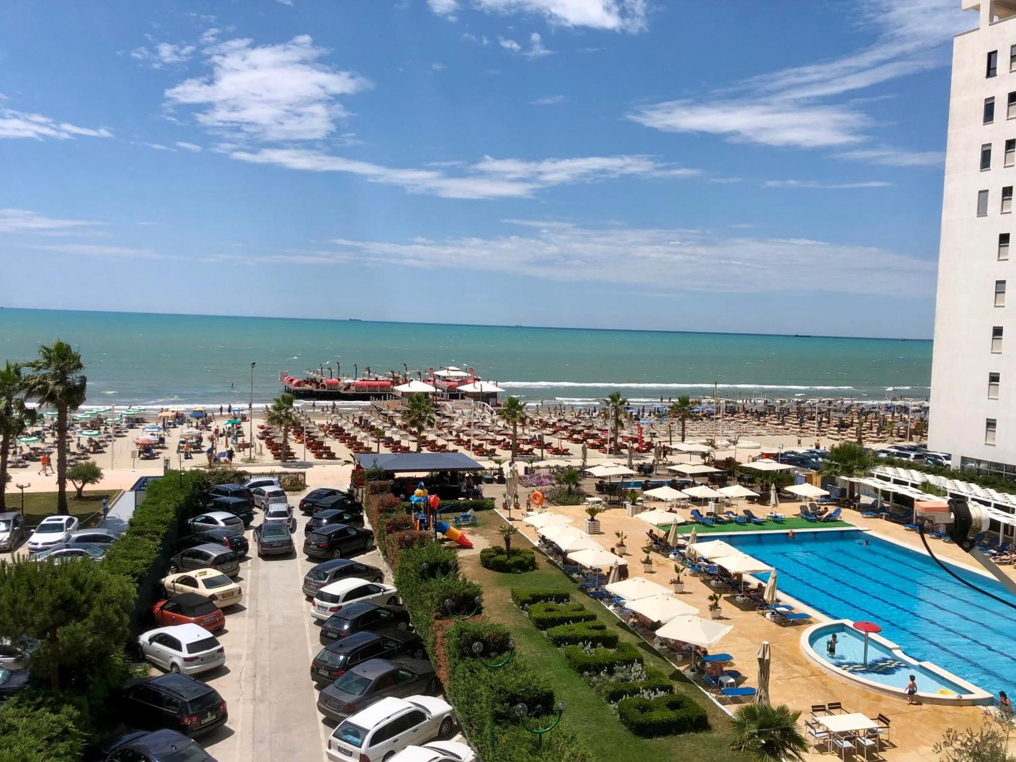 Apartment Ermest ,Kavaje Rock Durrës Exterior foto