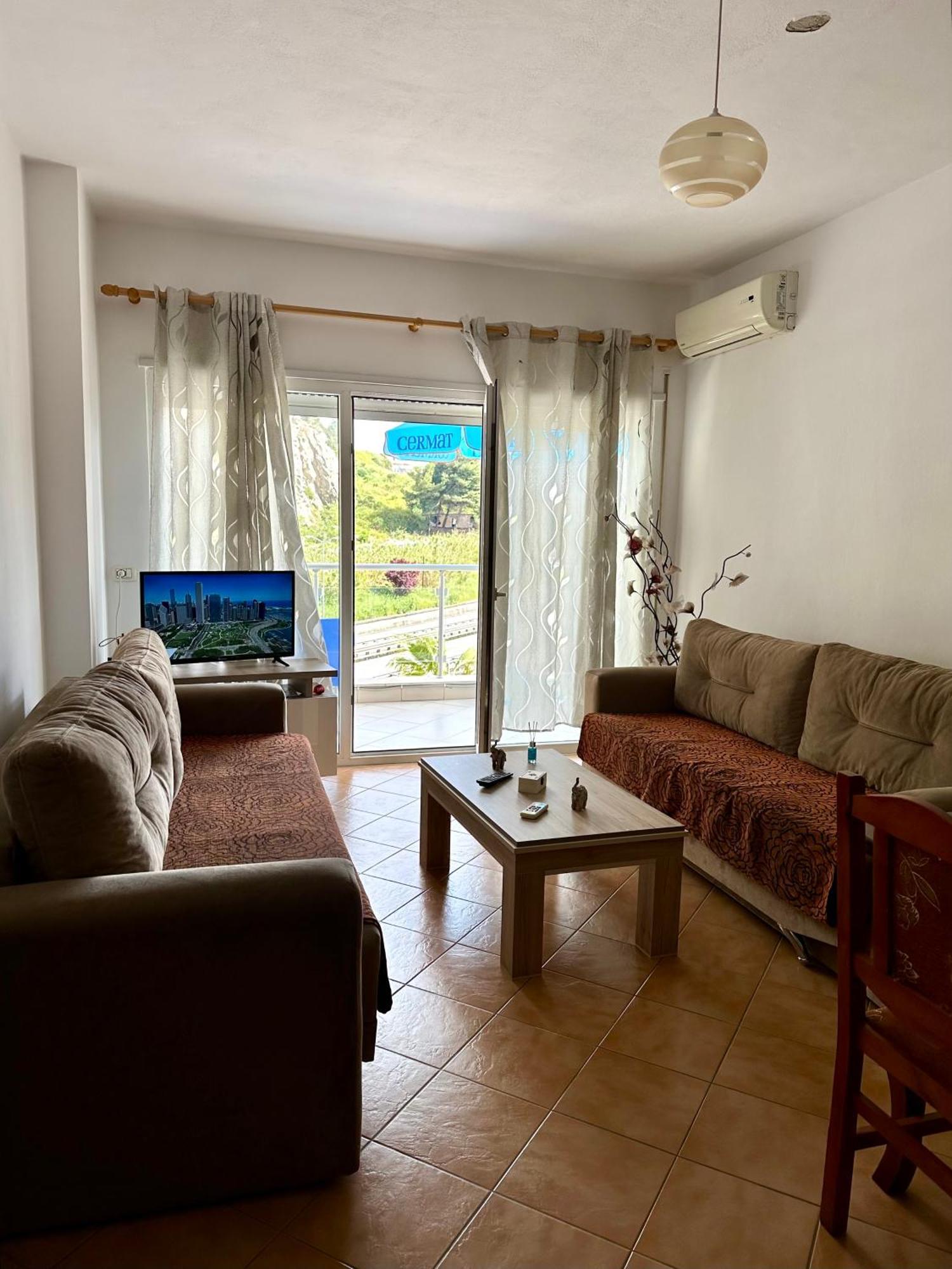 Apartment Ermest ,Kavaje Rock Durrës Exterior foto