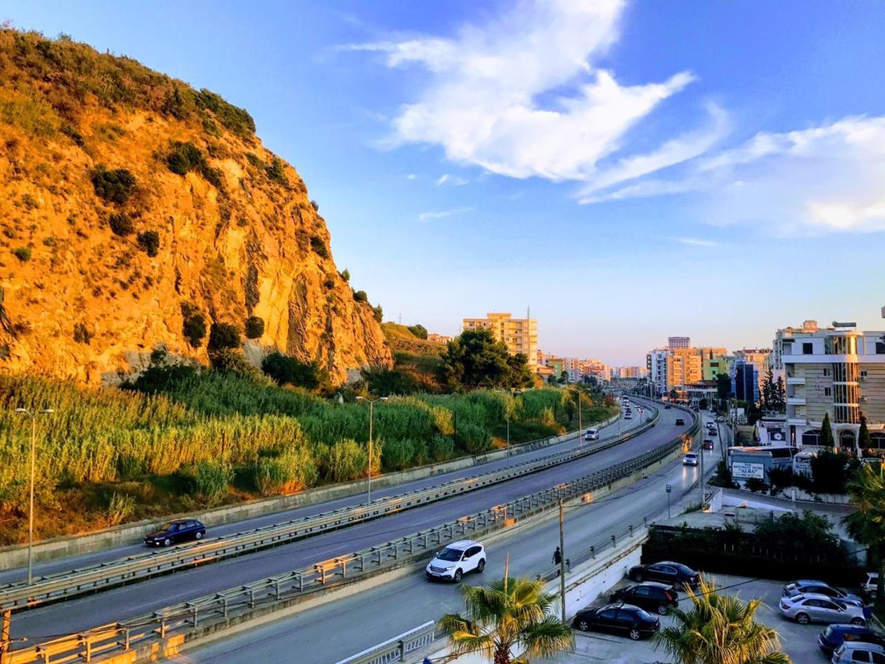 Apartment Ermest ,Kavaje Rock Durrës Exterior foto